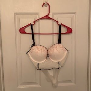 Victoria’s Secret demi cup bustier bra